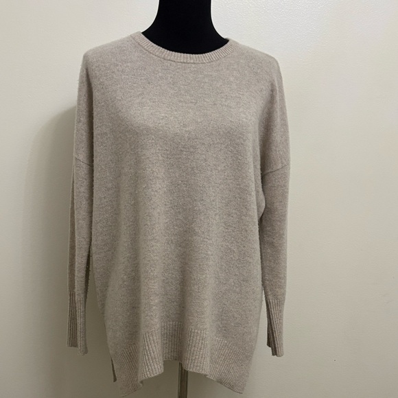Kinross Sweaters - Kinross 100% Cashmere Women's Beige Pullover Sweater Size Medium